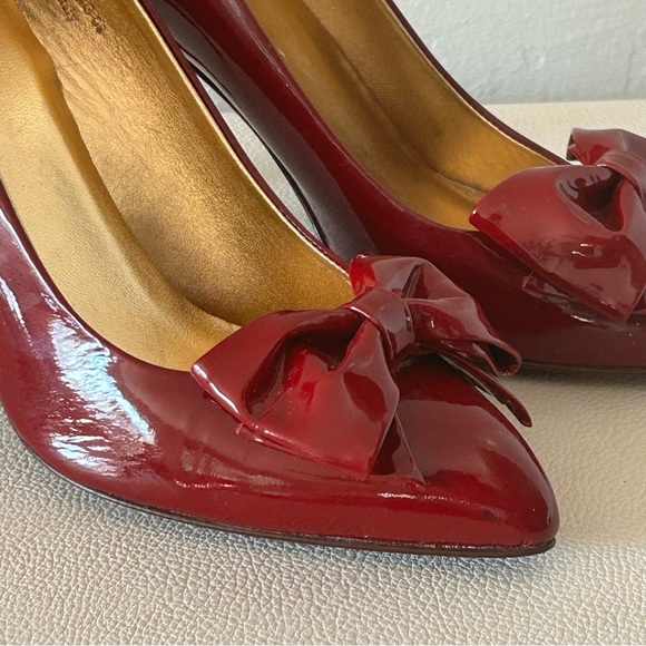 SOLD - Oxblood Red Coach Patent Leather Bow Heels - Picture 8 of 15